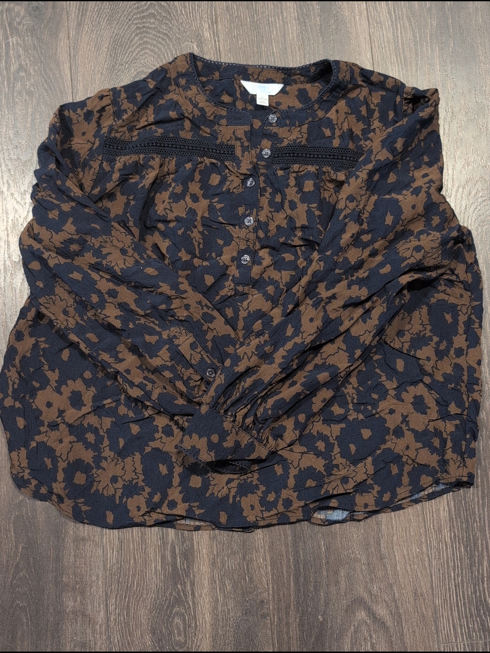 Time and Tru Women's L Long Sleeve Peasant Boho Prairie Blouse Navy/Brown Floral